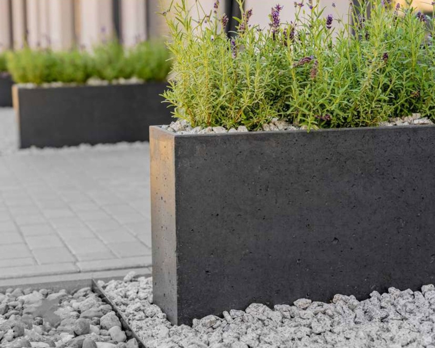 گلدان بتنی مدرن